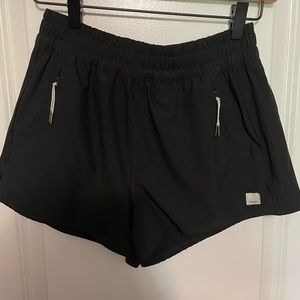Vuori Dash Short